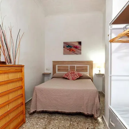 The Little House In The Neighbourhood Alicante
